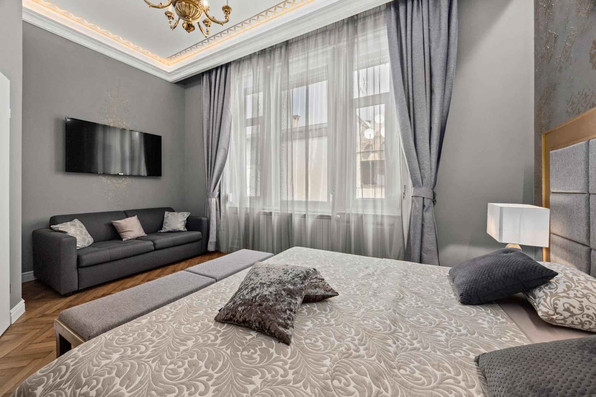 Villa Muenz Luxurious Residence Pula Exteriér fotografie