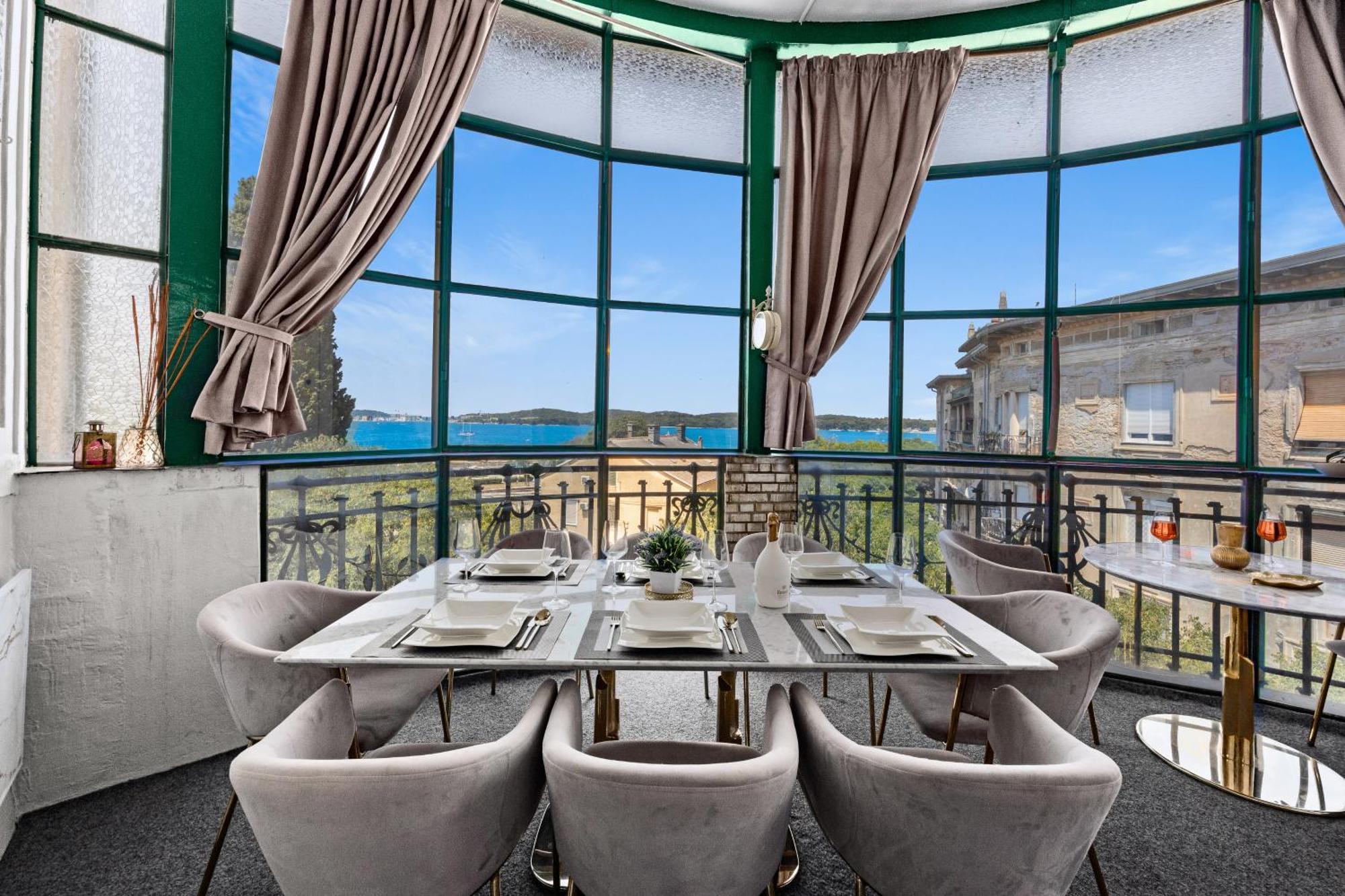 Villa Muenz Luxurious Residence Pula Exteriér fotografie
